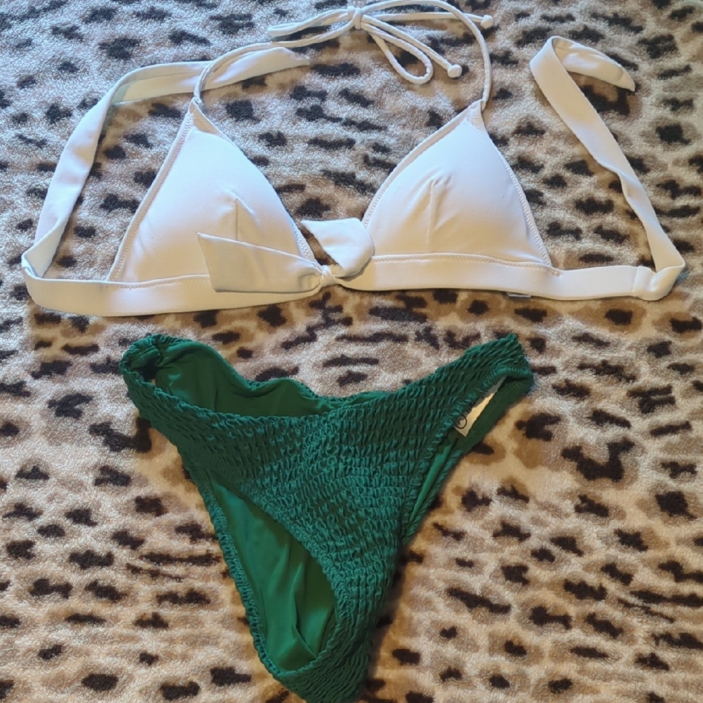 OSMAN White and Green Bikini Set